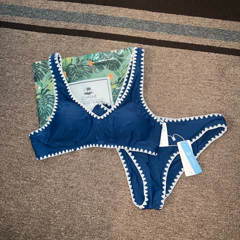 Cupshe Bikini